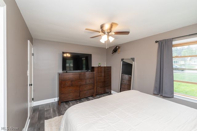 3724 E Wallings Road, Broadview Heights, OH 44147