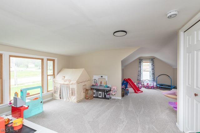 3724 E Wallings Road, Broadview Heights, OH 44147