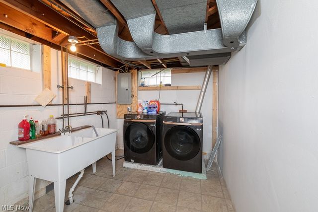 3724 E Wallings Road, Broadview Heights, OH 44147