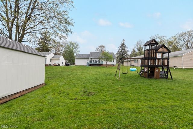 3724 E Wallings Road, Broadview Heights, OH 44147
