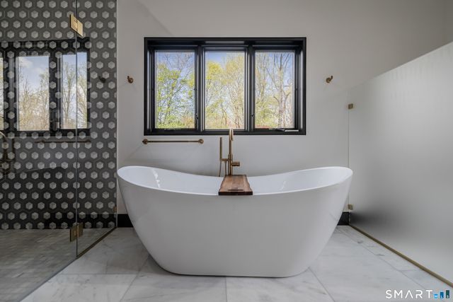 201 Ponus Avenue Extension, Norwalk, CT 06854