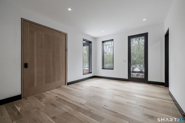 201 Ponus Avenue Extension, Norwalk, CT 06854