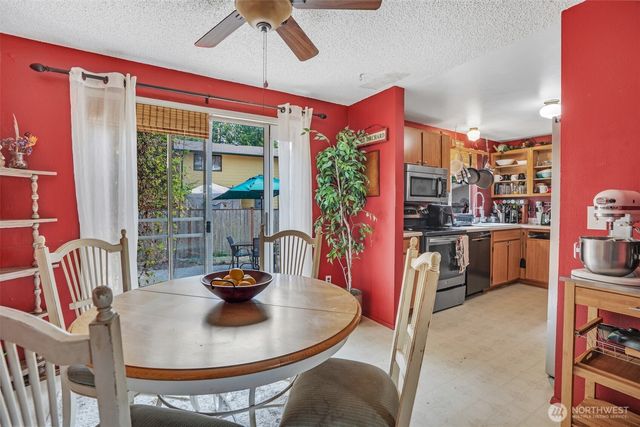 30024 44th Court S, Auburn, WA 98001