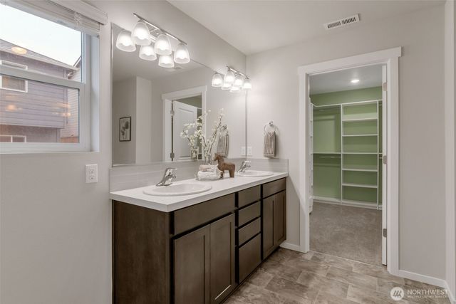 8203 17th Street SE, Lake Stevens, WA 98258