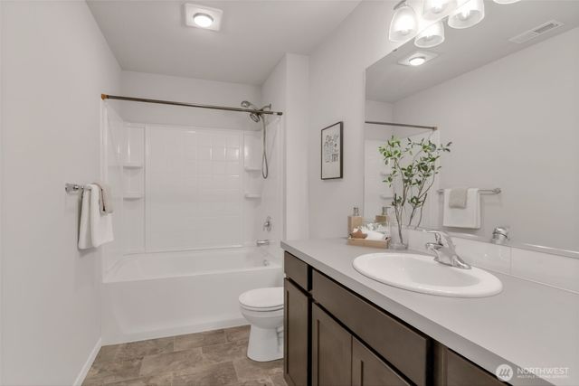 8203 17th Street SE, Lake Stevens, WA 98258