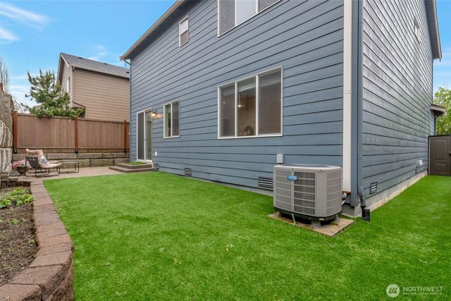 8203 17th Street SE, Lake Stevens, WA 98258