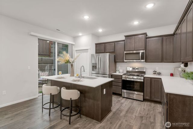 8203 17th Street SE, Lake Stevens, WA 98258