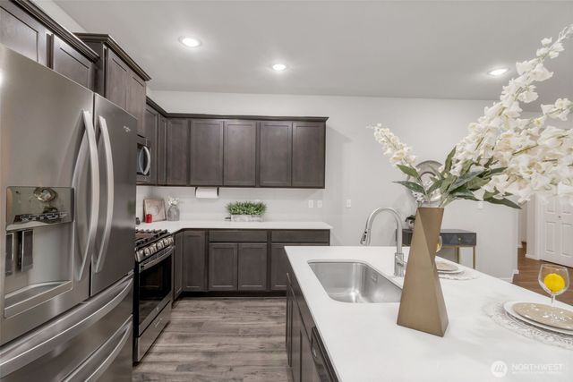 8203 17th Street SE, Lake Stevens, WA 98258