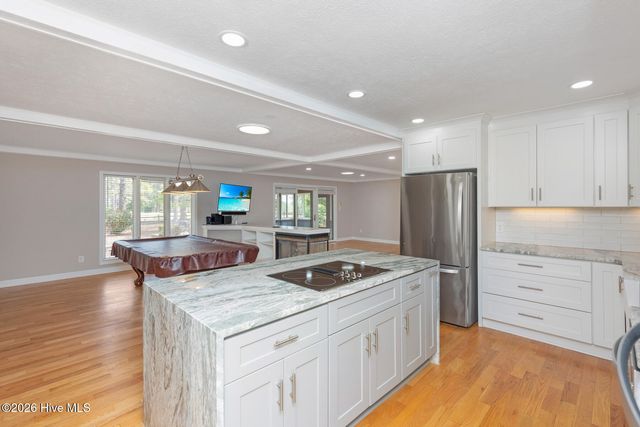 111 Somerset Lane, West End, NC 27376