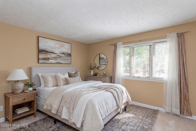 111 Somerset Lane, West End, NC 27376