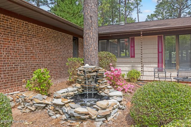 111 Somerset Lane, West End, NC 27376