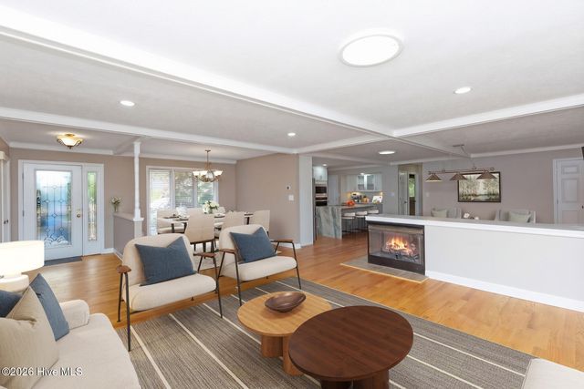 111 Somerset Lane, West End, NC 27376