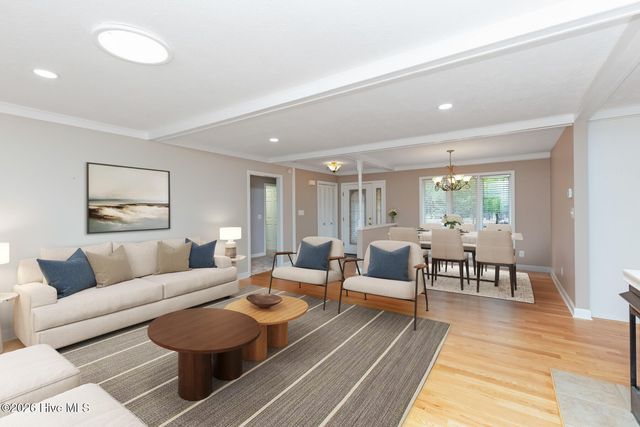 111 Somerset Lane, West End, NC 27376