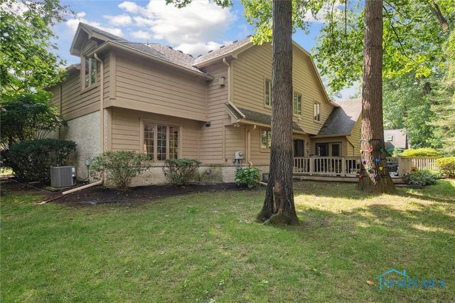 4816 Sunwood Drive, Toledo, OH 43623