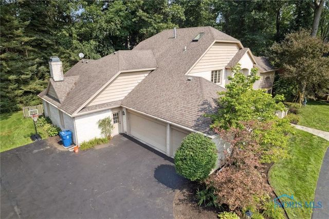 4816 Sunwood Drive, Toledo, OH 43623