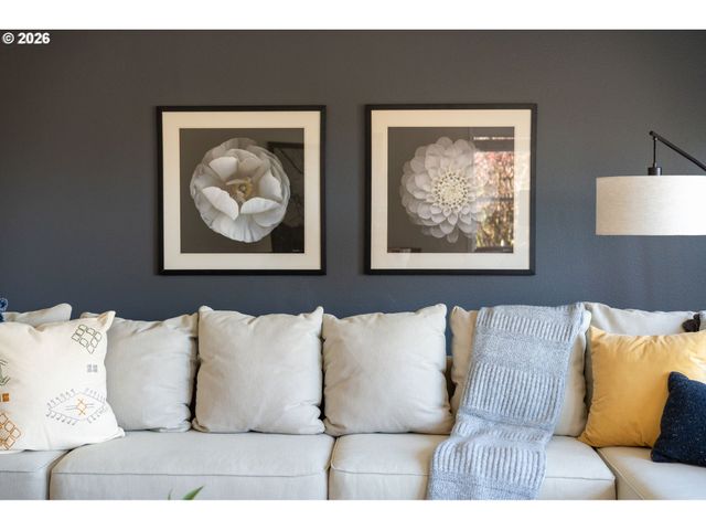 17369 WAKE ROBIN Cir, Oregon City, OR 97045