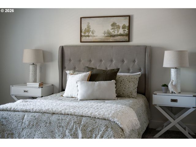 17369 WAKE ROBIN Cir, Oregon City, OR 97045