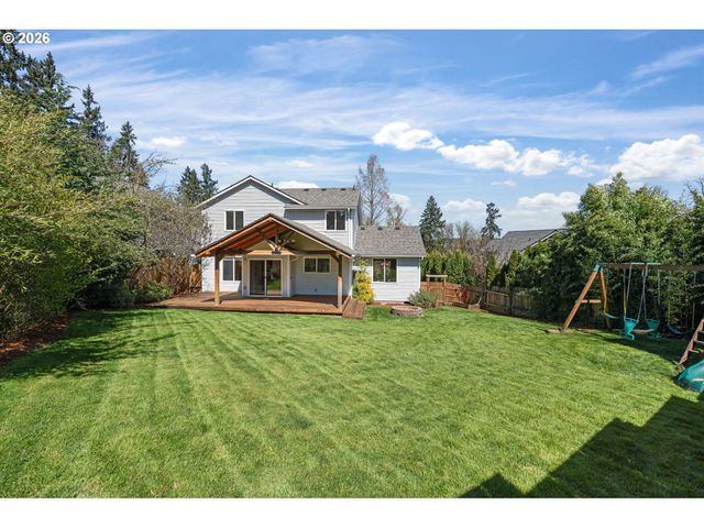 17369 WAKE ROBIN Cir, Oregon City, OR 97045