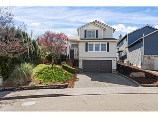 17369 WAKE ROBIN Cir, Oregon City, OR 97045