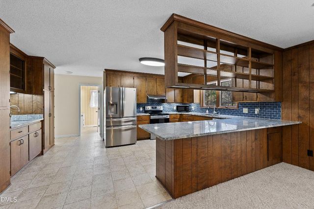 3113 Chipping Wedge, Sanford, NC 27332