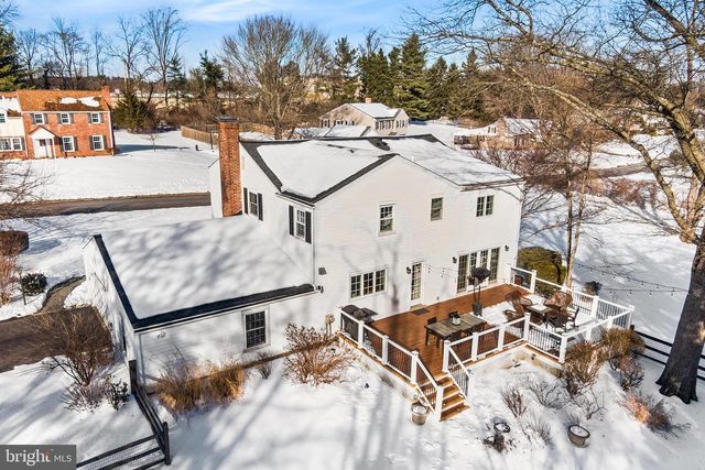 340 COLDSTREAM DR, Berwyn, PA 19312