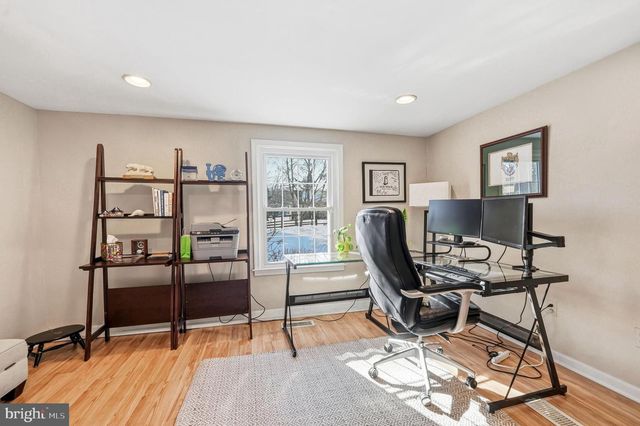 340 COLDSTREAM DR, Berwyn, PA 19312