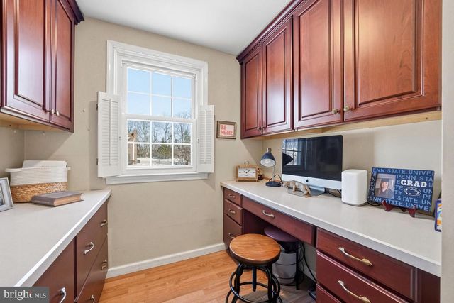 340 COLDSTREAM DR, Berwyn, PA 19312