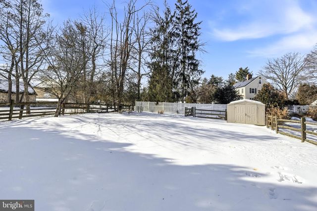 340 COLDSTREAM DR, Berwyn, PA 19312