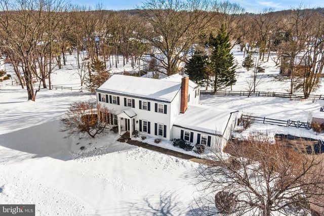 340 COLDSTREAM DR, Berwyn, PA 19312