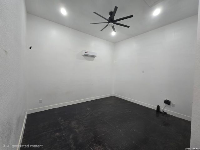 21805 Senior Rd, Von Ormy, TX 78073