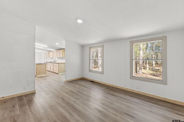 180 SE County Road 4275, Mt Vernon, TX 75457