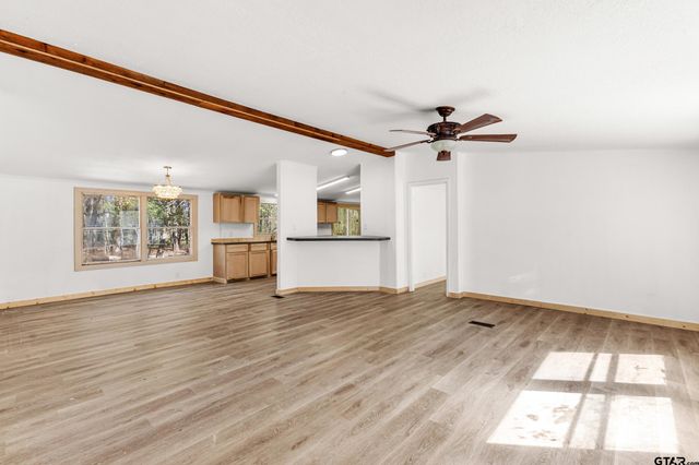180 SE County Road 4275, Mt Vernon, TX 75457