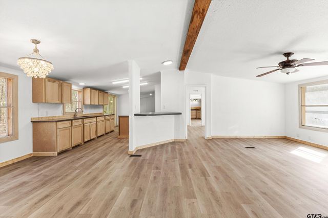 180 SE County Road 4275, Mt Vernon, TX 75457