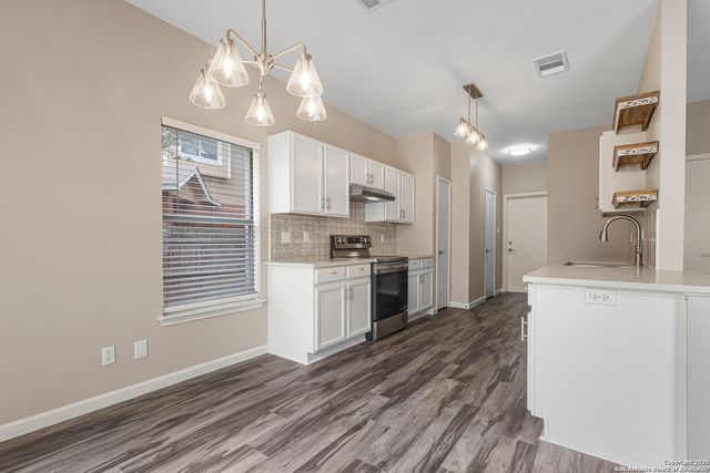 12243 Gwendolen Dr, San Antonio, TX 78253