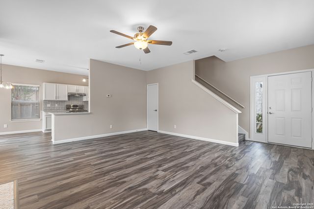 12243 Gwendolen Dr, San Antonio, TX 78253