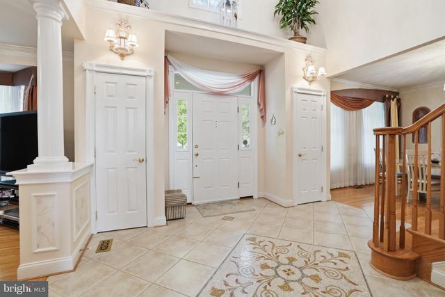 2780 HONEYSUCKLE LN, Huntingdon Valley, PA 19006