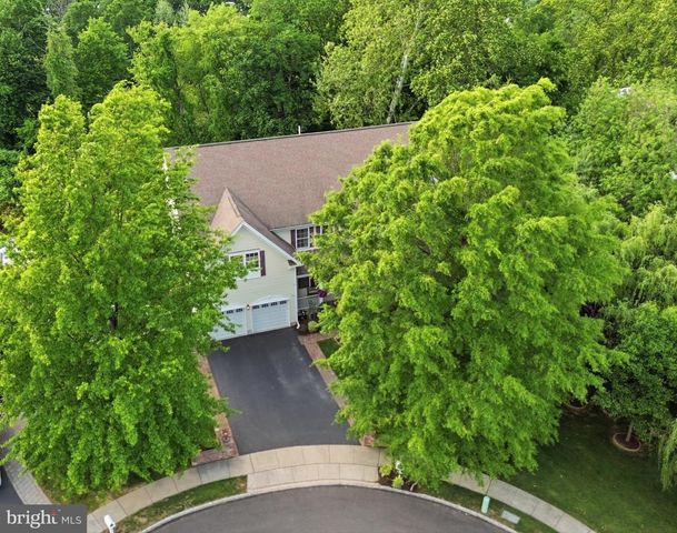 2780 HONEYSUCKLE LN, Huntingdon Valley, PA 19006