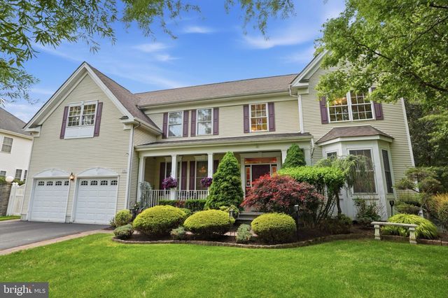 2780 HONEYSUCKLE LN, Huntingdon Valley, PA 19006