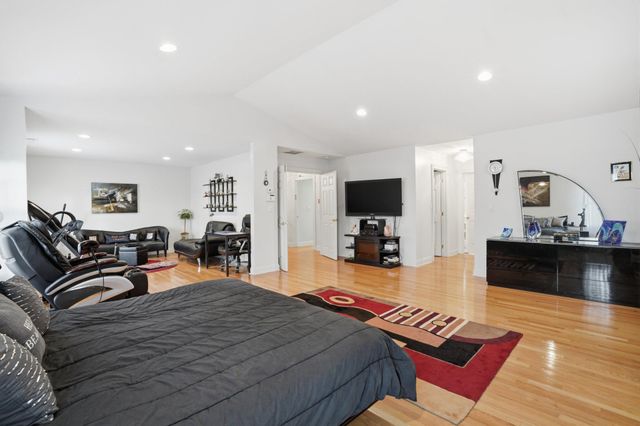 2780 HONEYSUCKLE LN, Huntingdon Valley, PA 19006