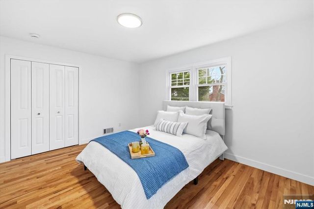 0-04 Pine, Fair Lawn, NJ 07410