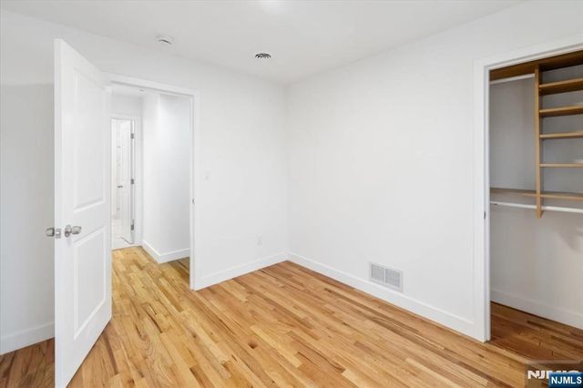 0-04 Pine, Fair Lawn, NJ 07410