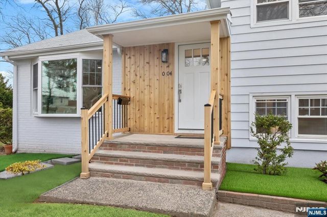 0-04 Pine, Fair Lawn, NJ 07410