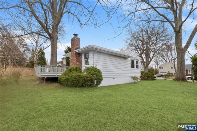 0-04 Pine, Fair Lawn, NJ 07410