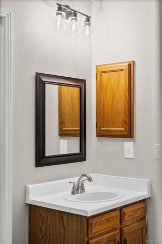 1342 S Idalia Street, Aurora, CO 80017