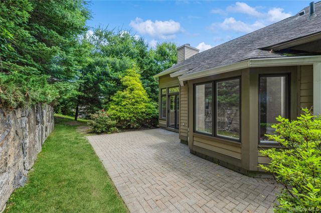 900 Heritage Hills B, Somers, NY 10589