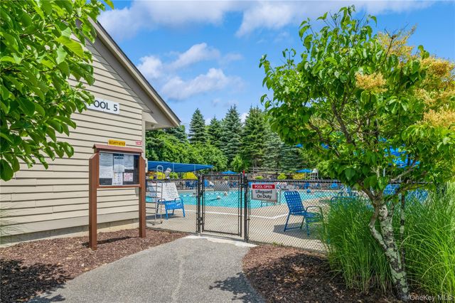 900 Heritage Hills B, Somers, NY 10589