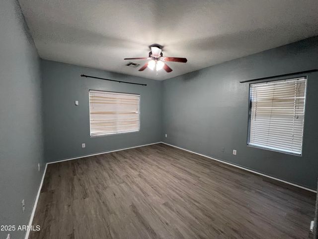 1961 E SHANNON Street, Gilbert, AZ 85295