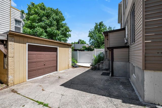 6103 Maspeth Avenue, Maspeth, NY 11378