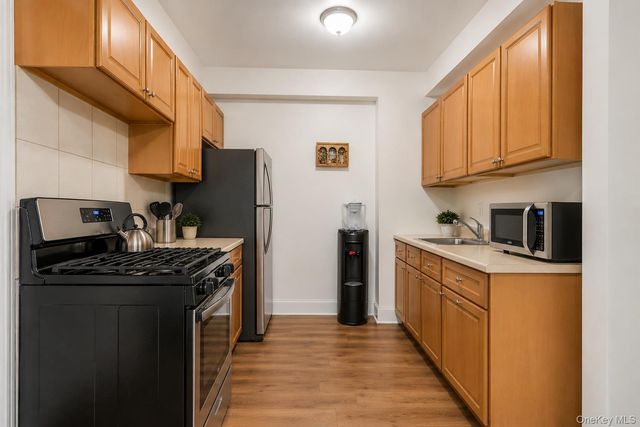 6103 Maspeth Avenue, Maspeth, NY 11378