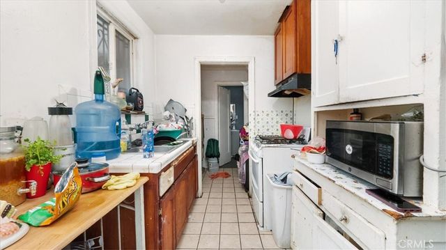 2432 Daly Street, Los Angeles, CA 90031